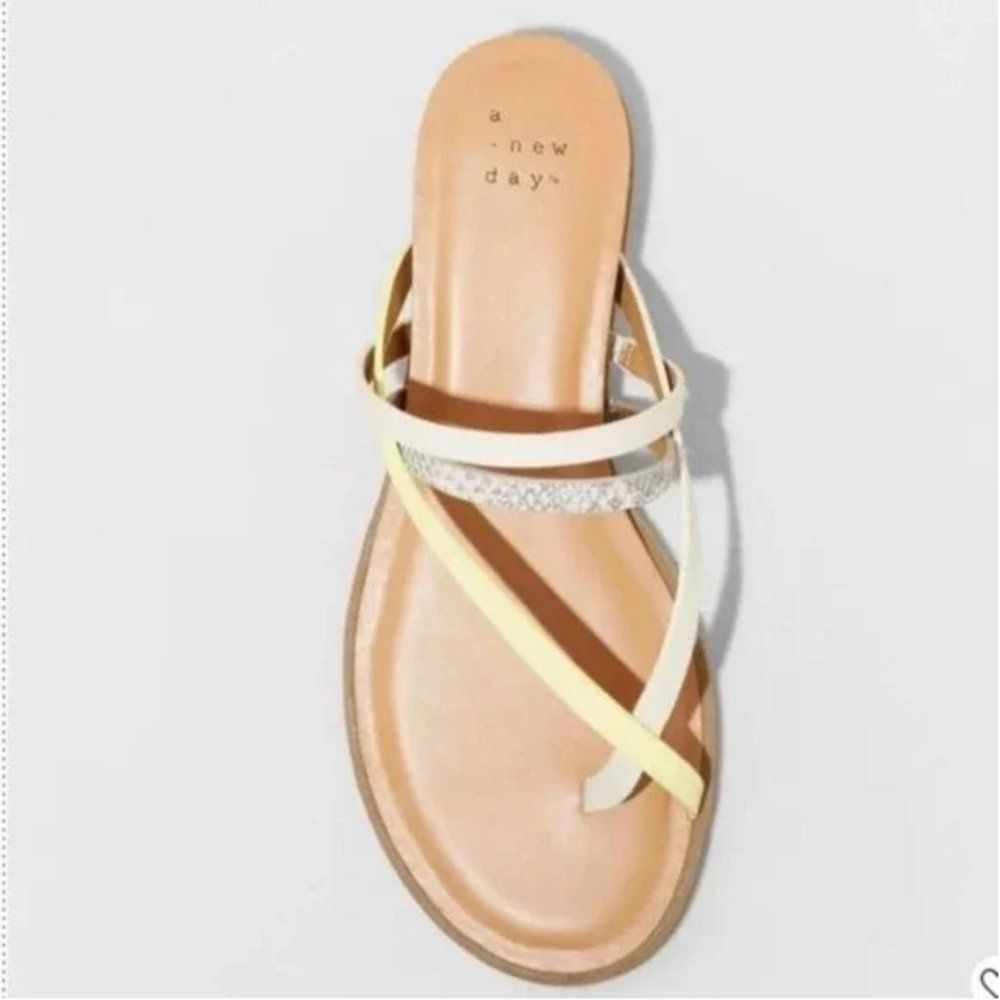 Women's Sandals Jasmine Strappy Silver Wedge NWT